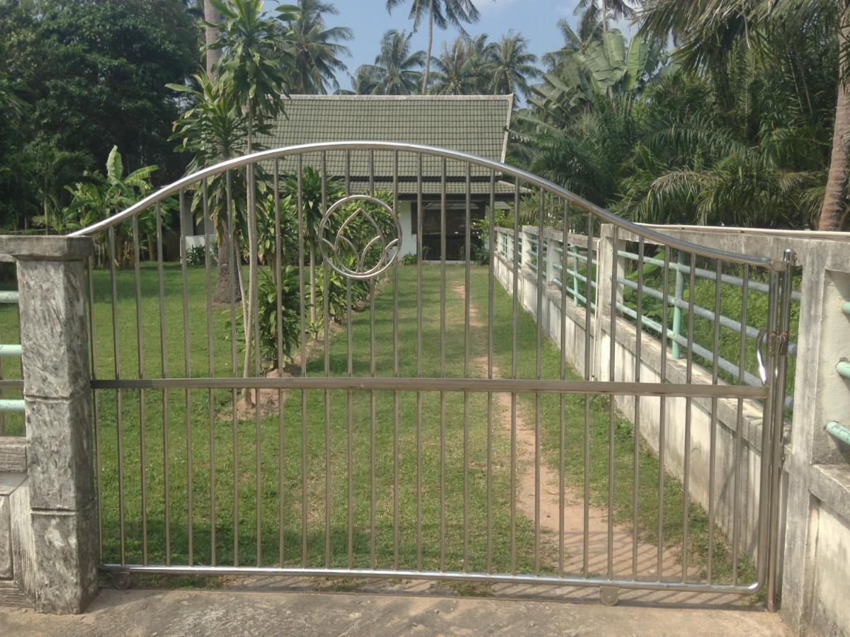 Bed and Breakfast Baan Sawainam Ko Tao Esterno foto